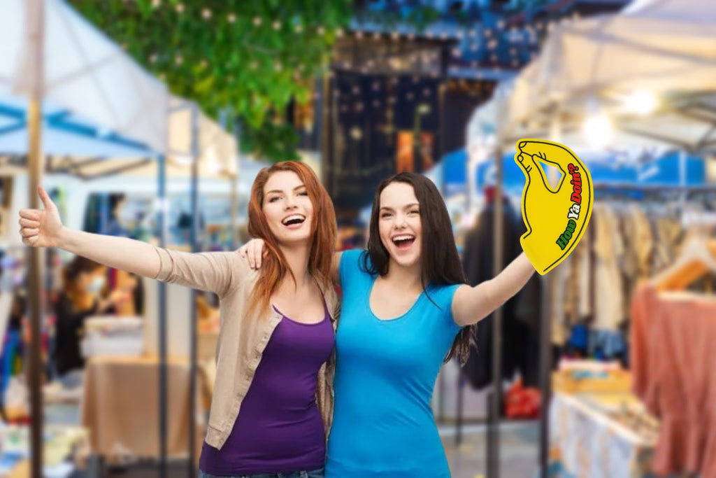 How Ya Doin!!! Italian Foam Hand 🤌 – Greeting Hand Gesture Prop for Parties & Games